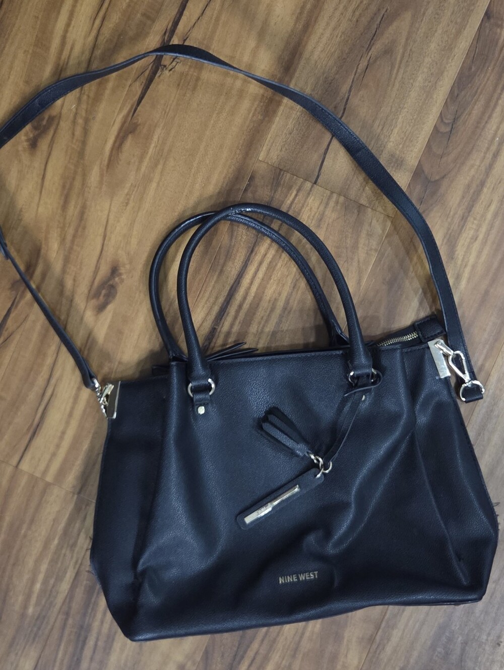 Nine West Black Pebbled Satchel Handbag Crossbody Shoulder Bag Gold Hardware